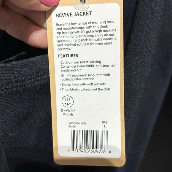 Marika Revive,Drywik finish,zip up,thumb holes,pockets,quilt puffer panel jacket - Picture 5 of 15